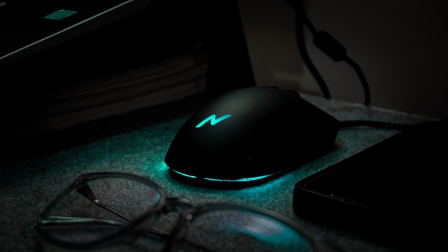 Light Gaming Mouse